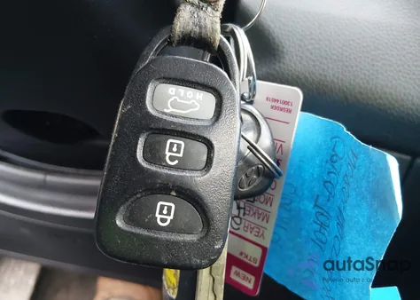 2014 Hyundai Elantra Gt from USA, damaged, VIN KMHD35LH9EU205027